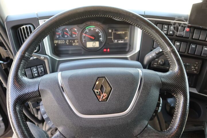 Valise Renault D240 4X2 Bak met deuren 9 Klep 2.000 kg. Black ...