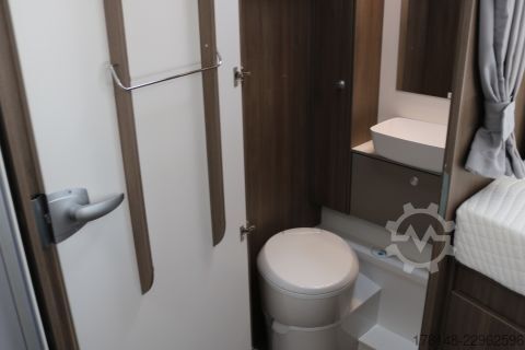 Półzintegrowany kamper Carado T 447 Pro+