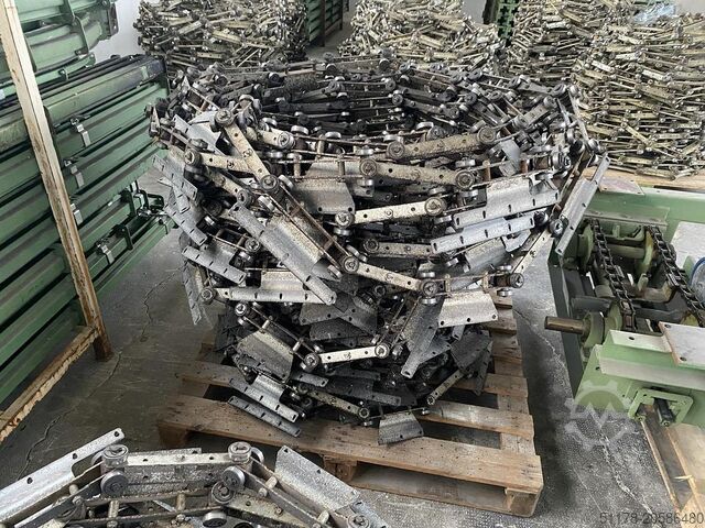 1999 CM System D8 Trasportatore aereo (catena di verniciatura) per la movimentazione di sedie o p... CM System D8