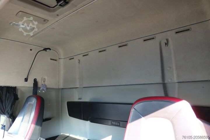 Valiză Volvo FM 420 6x2 Bak + Dhollandia klep 1500 kg + Aanh...