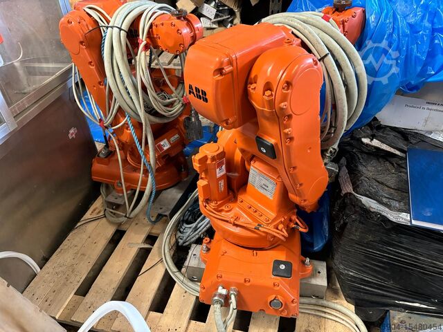 industrial robot 2 x ABB Robots IRB 140 M2000 IRB 140