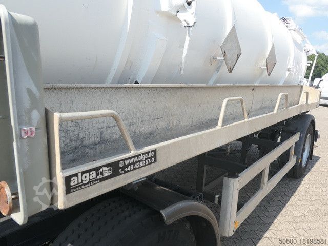 Tankoplegger  Tollense, Schmidt Saugaufbau für Schlamm, 14m³