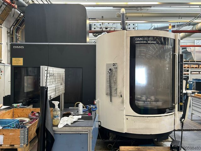 Centro universal de usinagem DMG MORI DMC 80 FD