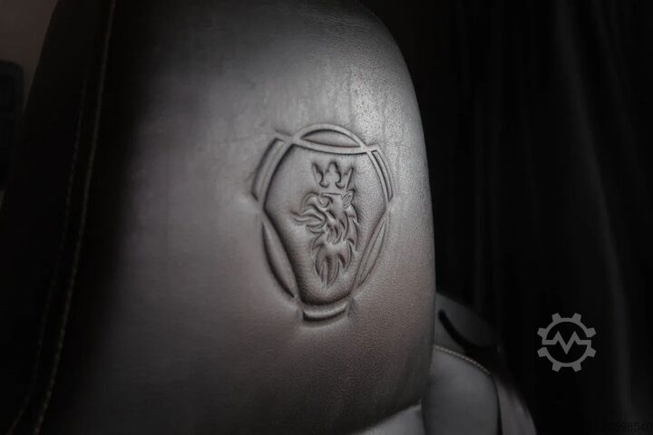 Padrão-SZM Scania P500 6x2/ FULL AIR/ HYDRAULIC/ LEATHER/ 2.950 W...