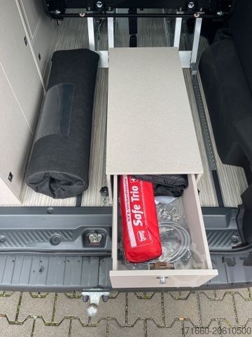 Τροχόσπιτο αυτοκινούμενο BÜRSTNER Playa Limited C 500 Safety Paket, AHK, Markise