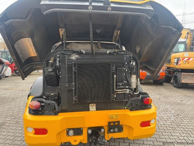 Radlader JCB TM320S Teleskopradlader SW