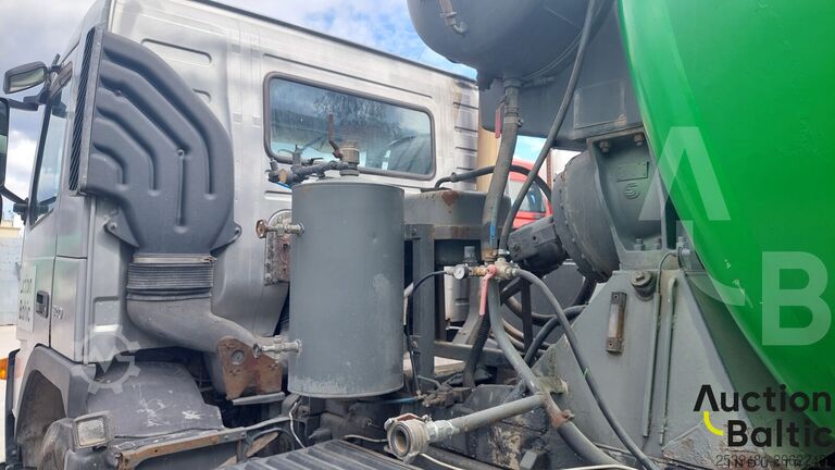 Mixer Volvo FM9