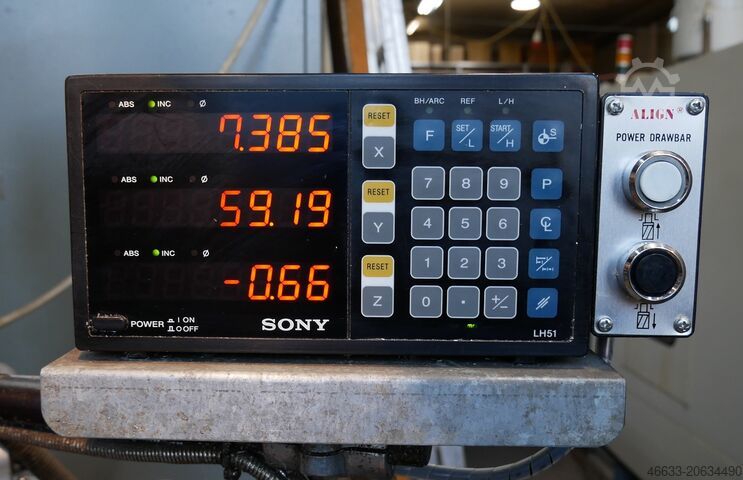 Lilian 5VH Bridgeport típusú marógép Lilian 5VH