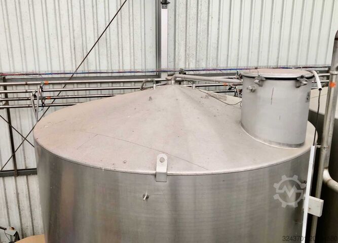 Nádrž z nerezové oceli – 24 700 l Arsilac 