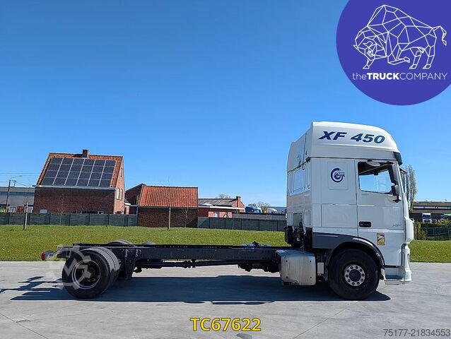 Chassis com cabina DAF XF 450