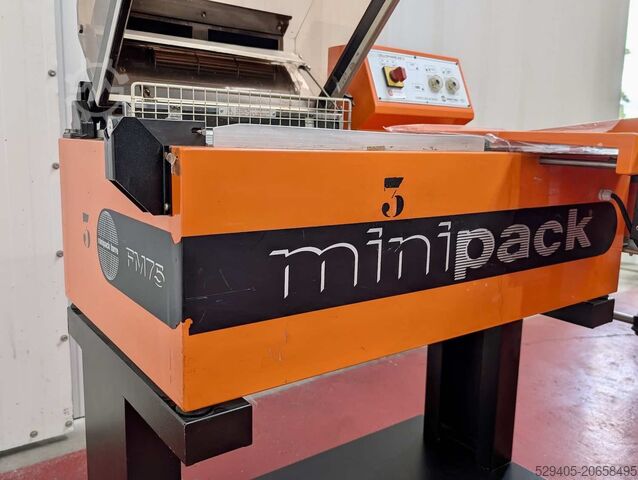 Ummantelungsmaschine  Minipack Torre FM 75