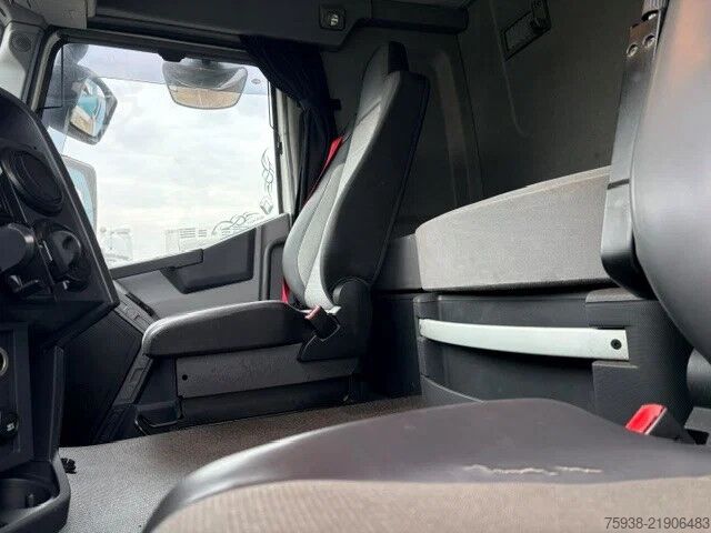 Standard-SZM Renault T460 PROTECT SLEEPERCAB (EURO 6 / I-SHIFT / 8.0...