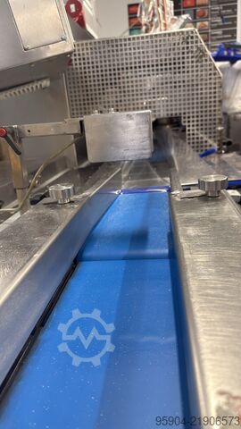 Ilapak Delta Flow Wrapper € 13.500 Ilapak Delta 3000 Flow Wrapper Delta 3000 R H S