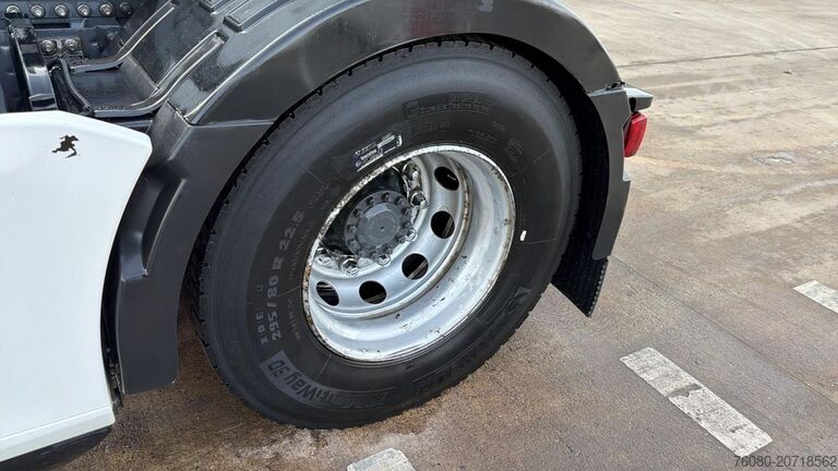 Standard tractor Renault T440 (BELGIAN TRUCK / 13L / 2 TANKS / FACELIFT)