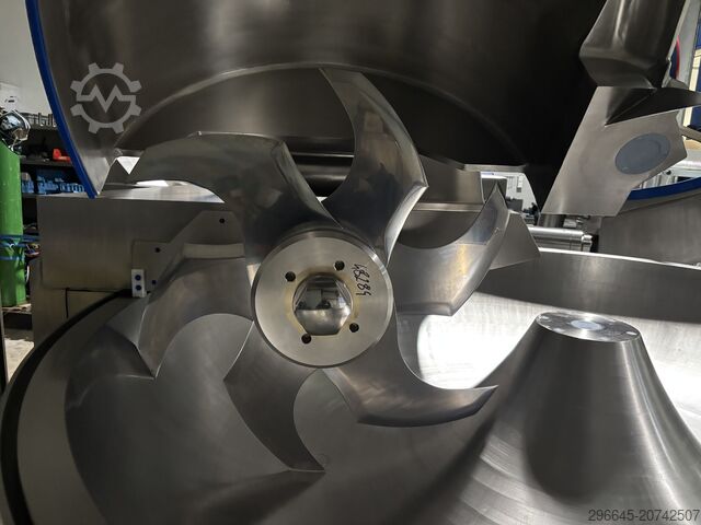 Mašina za preradu mesa LASKA KU 750