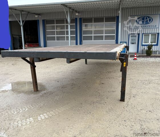 Byttekarosseri åbent Krone 7,82m Baustoff Brücken Zurringe Kranbar