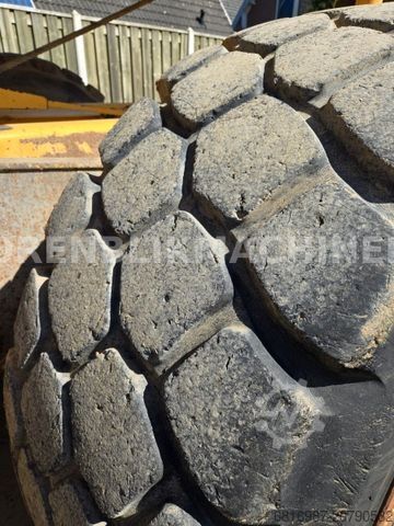 Sonstige VOLVO A25 6X6