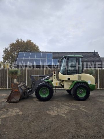 Wheel loader VOLVO L30B ZX PRO 4 STÜCK AUF LAGER