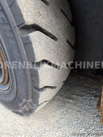 Front loader forklift TOYOTA 06-8FD20