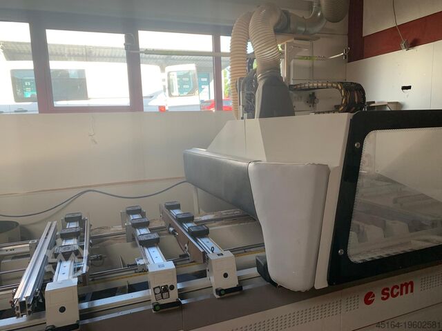 CNC-bearbejdningscenter SCM TECH Z 25