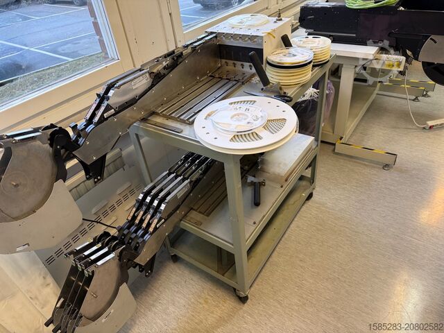 Bestückungsautomat P&P Universal Advantis