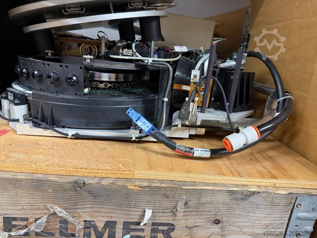 Bestückungsautomat P&P Universal Advantis