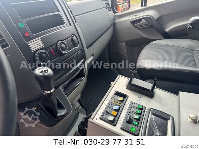 Tűzoltóautó MERCEDES-BENZ Sprinter 516 CDI RTW WAS Koffer Fahrtrage+Sessel