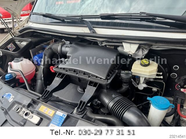 Tűzoltóautó MERCEDES-BENZ Sprinter 516 CDI RTW WAS Koffer Fahrtrage+Sessel