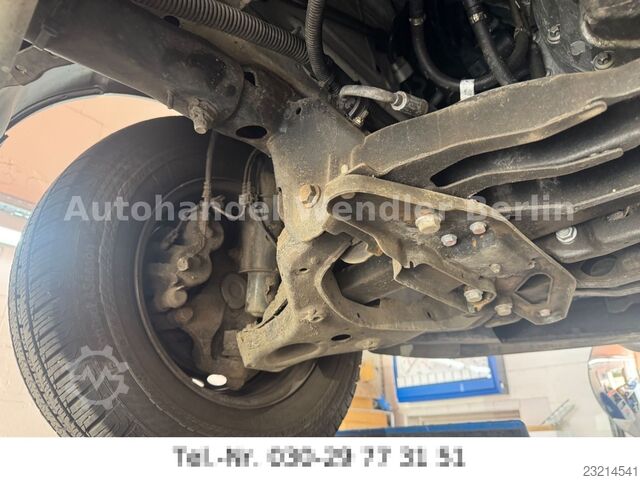 Tűzoltóautó MERCEDES-BENZ Sprinter 516 CDI RTW WAS Koffer Fahrtrage+Sessel