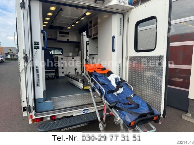Tűzoltóautó MERCEDES-BENZ Sprinter 516 CDI RTW Fahrtec mit Trage