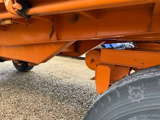 Dreiseitenkipper Anhänger KÄSSBOHRER 3 - Seiten Kipper Blattfederung + Zusatzaufbau