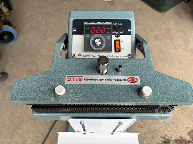 Máquina termoselladora de bolsas constantes Constant Heat Sealer with Foot Pedal Con ME300