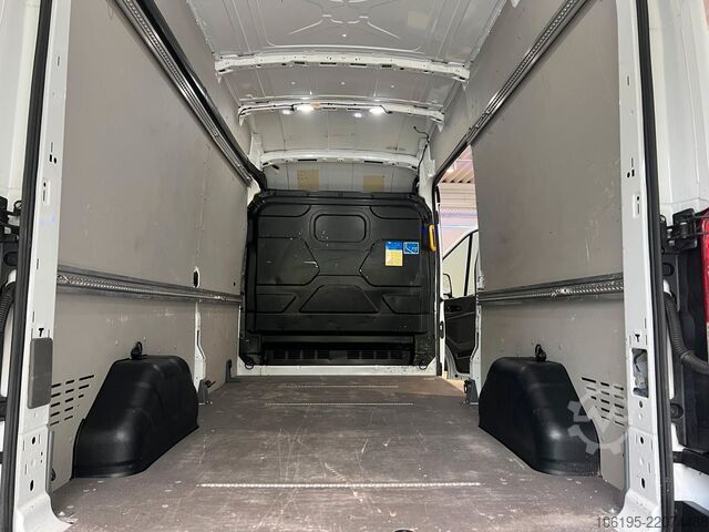 Bestelwagen met verhoogd dak FORD Transit L3-H3*Hoch+Lang*AHK=3.500Kg*