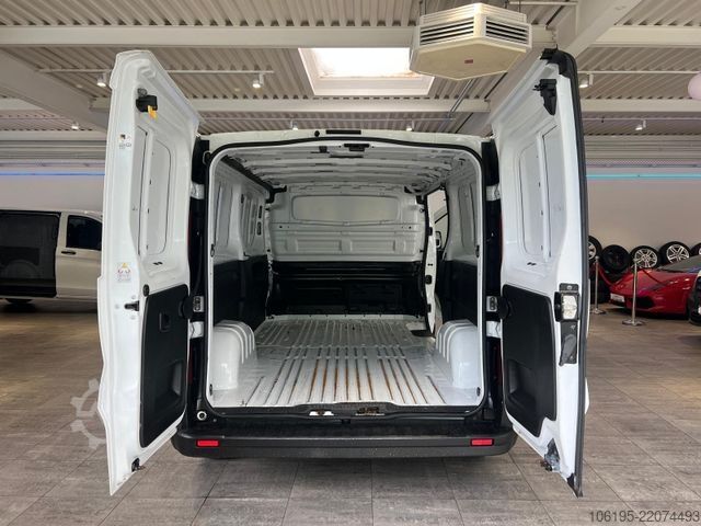 Bestelwagen RENAULT Trafic L2-H1 Lang*Garantie*AHK*Klima*