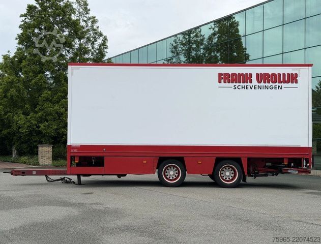 Koffer aanhanger  TRIAS 2 AXLE TAIL LIFT THEO MULDER BOX 750x250x2