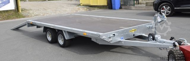Autotransporter Anhänger HUMBAUR Autotranporter, Baumaschinentransporter