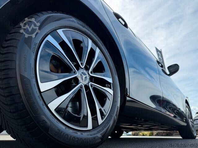 Kombi s vysokou střechou Mercedes-Benz B 250 e Progressive MBEAM+R-Kamera+Carplay+MBUX