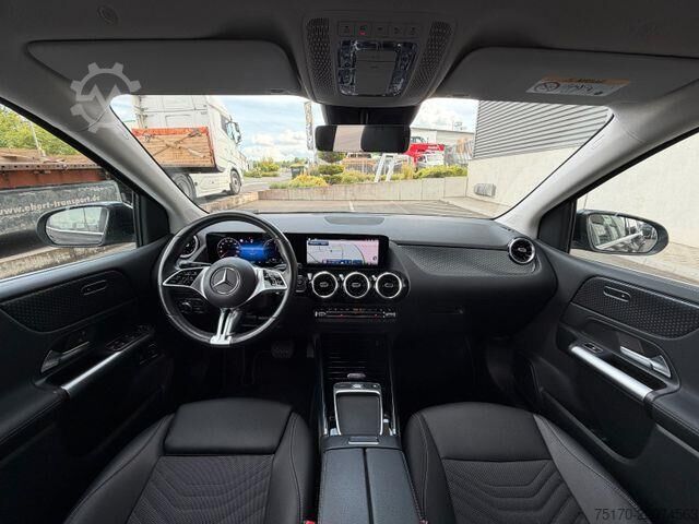 Kombi s vysokou střechou Mercedes-Benz B 250 e Progressive MBEAM+R-Kamera+Carplay+MBUX