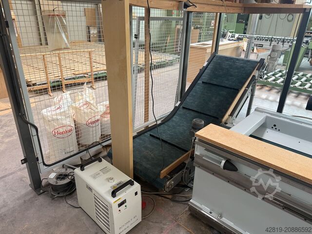 Centro di lavoro CNC HOMAG BAZ 322 / 40 K with edge banding