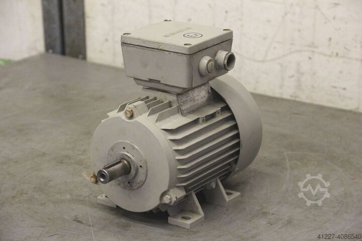 Electric motor 1.1 kW 2845 rpm Siemens 1 MA 3083 / 2BA20