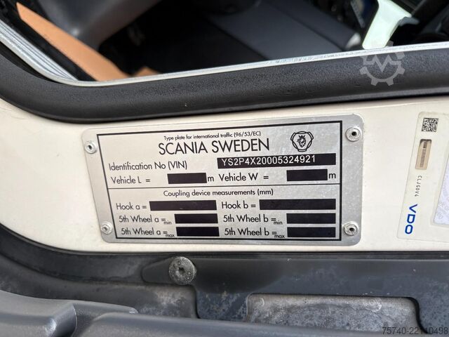 Gesloten bak Scania P230 + DHOLLANDIA LOADLIFT 2000 KG + EURO 5