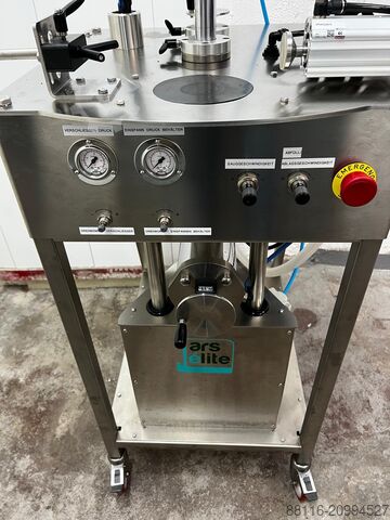 Półautomatyczne kompaktowe urządzenie do napełniania Tenco Jarsélite