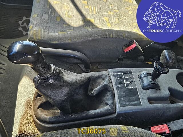 Teherautó Renault Midlum 135