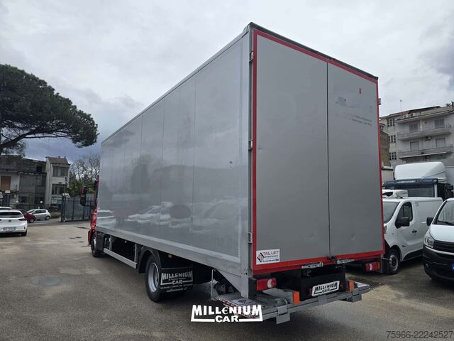 Camião de caixa fechada Iveco EUROCARGO 120E22 FURGONE 7,70 (2018)