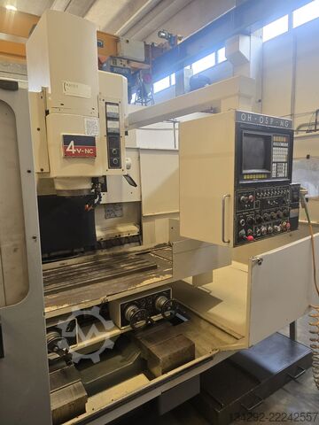 Centro de torneado y fresado CNC Okuma & Howa 4V-NC