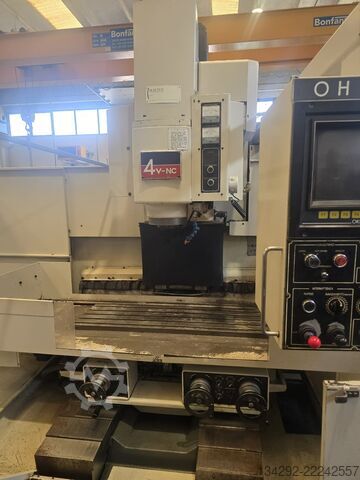 Centro de torneado y fresado CNC Okuma & Howa 4V-NC