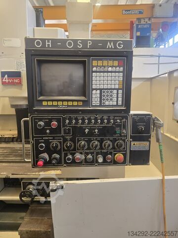 Centro de torneado y fresado CNC Okuma & Howa 4V-NC