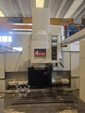 Centro de torneado y fresado CNC Okuma & Howa 4V-NC