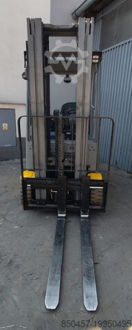 Elektrikli – 3 tekerlekli Jungheinrich EFG 213 / 4.64m/ 2697mh/