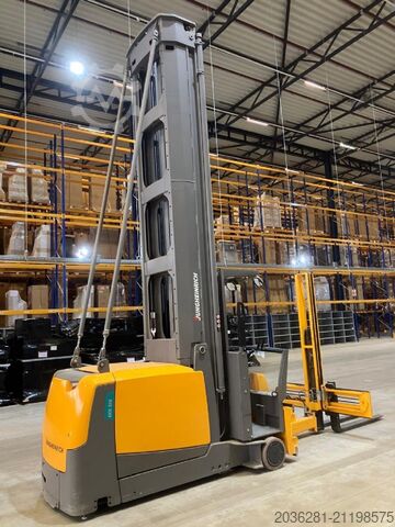 High Level Order Picker Jungheinrich EKX 516